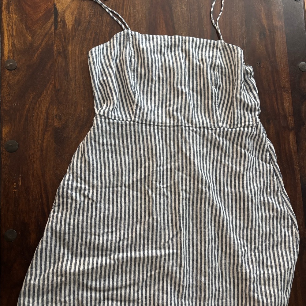 Old Navy Black and White Striped Strapless Dress